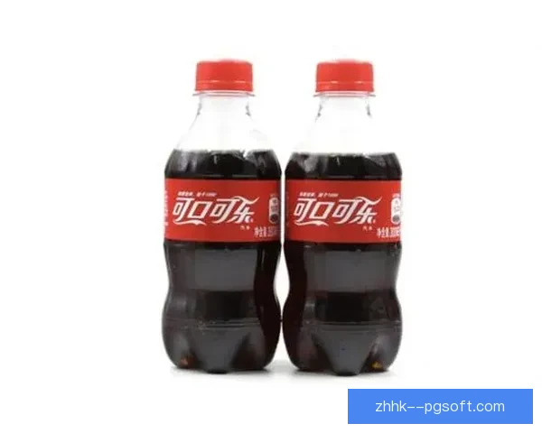 可口可乐推出2026世界杯48国定制球衣铝罐潮流瓶